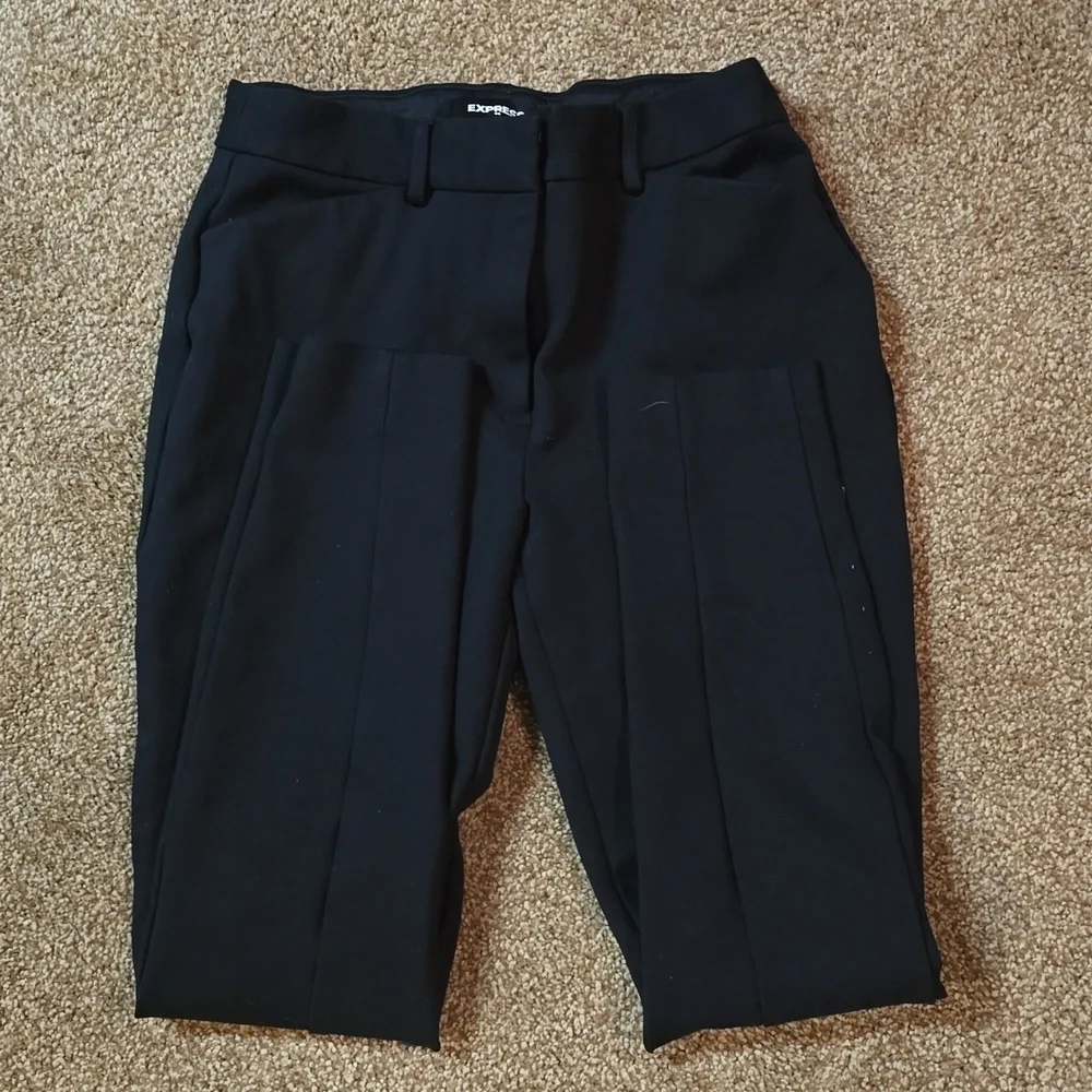 Express pants - Picture 2 of 3
